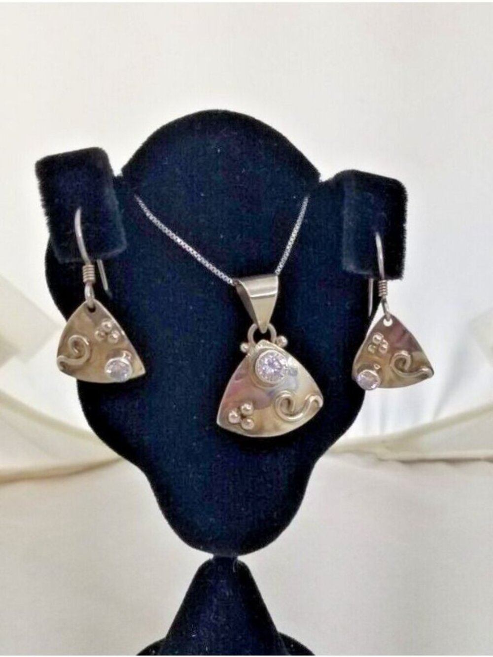 Necklace Earrings Set Round Lab Diamonds 16" Silver Chain weight 10 Gr Jewelry - Picture 13 of 16